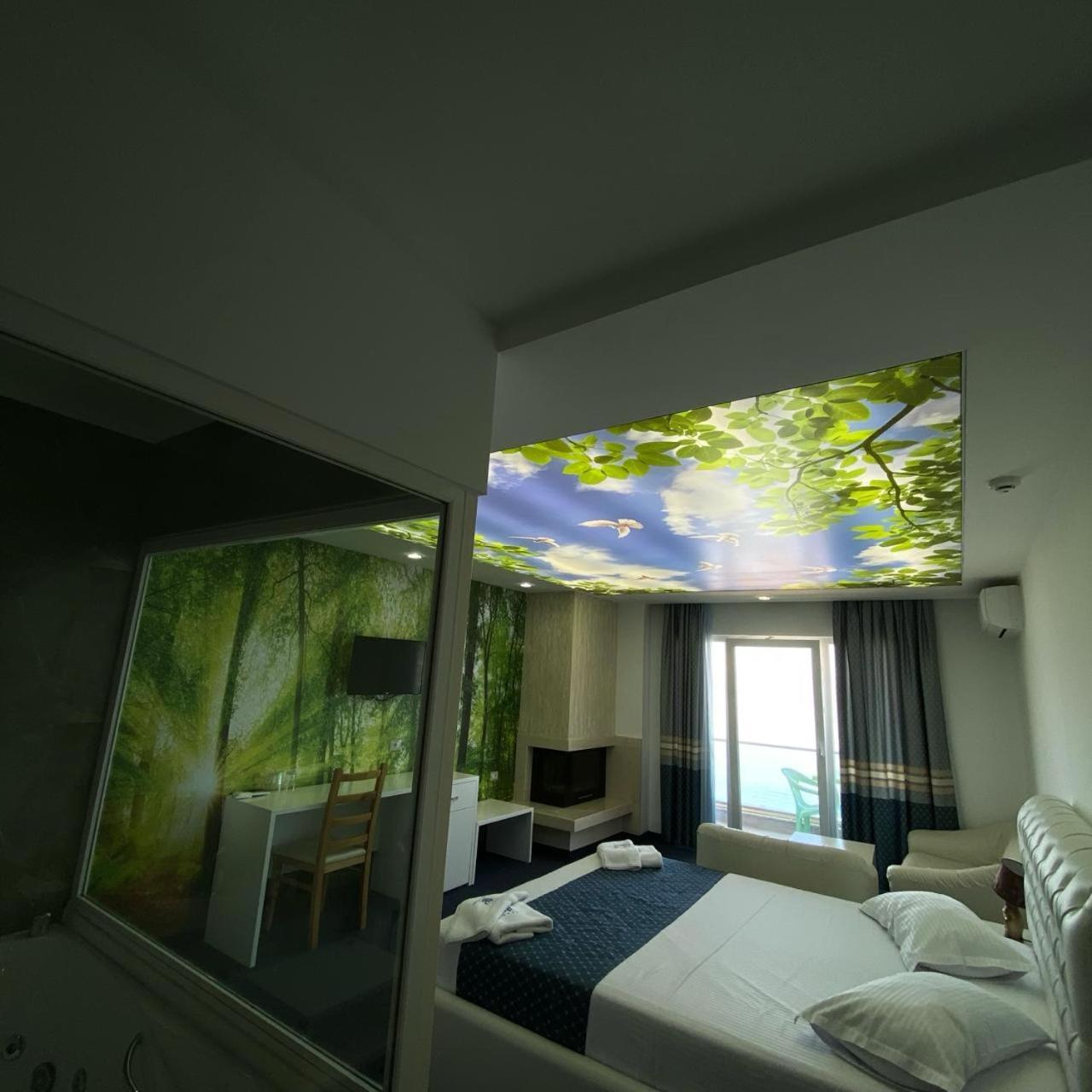 Hotel Pogradeci 2 Tushemisht Buitenkant foto