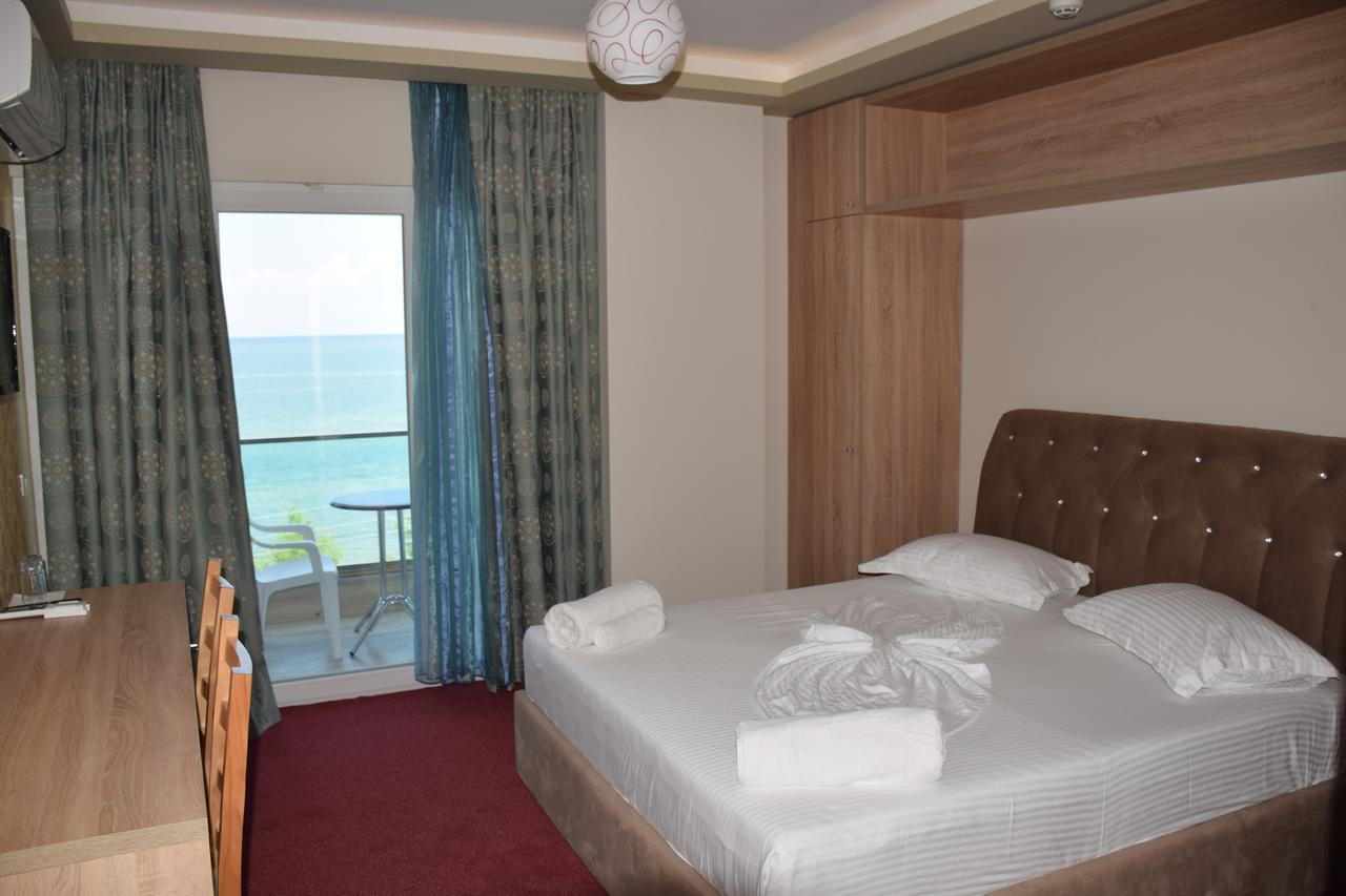 Hotel Pogradeci 2 Tushemisht Buitenkant foto