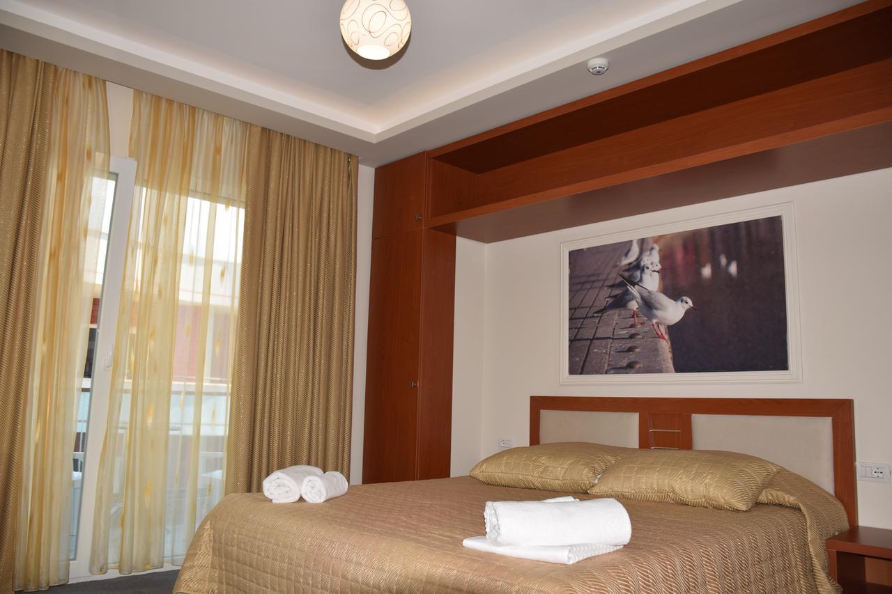Hotel Pogradeci 2 Tushemisht Buitenkant foto