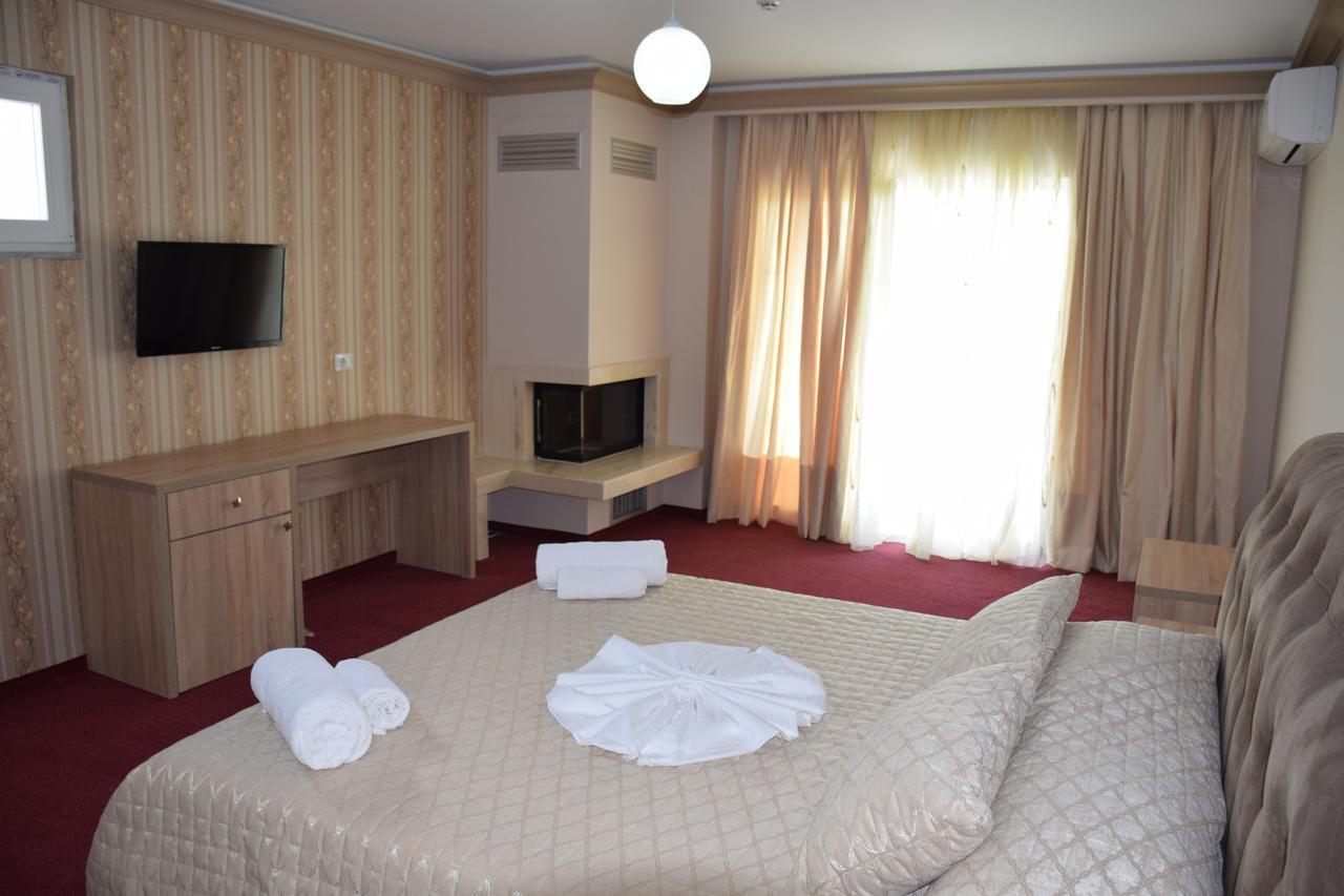Hotel Pogradeci 2 Tushemisht Buitenkant foto